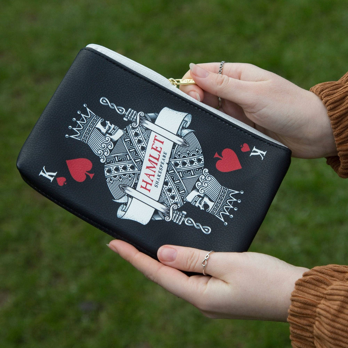 Hamlet Pouch Purse