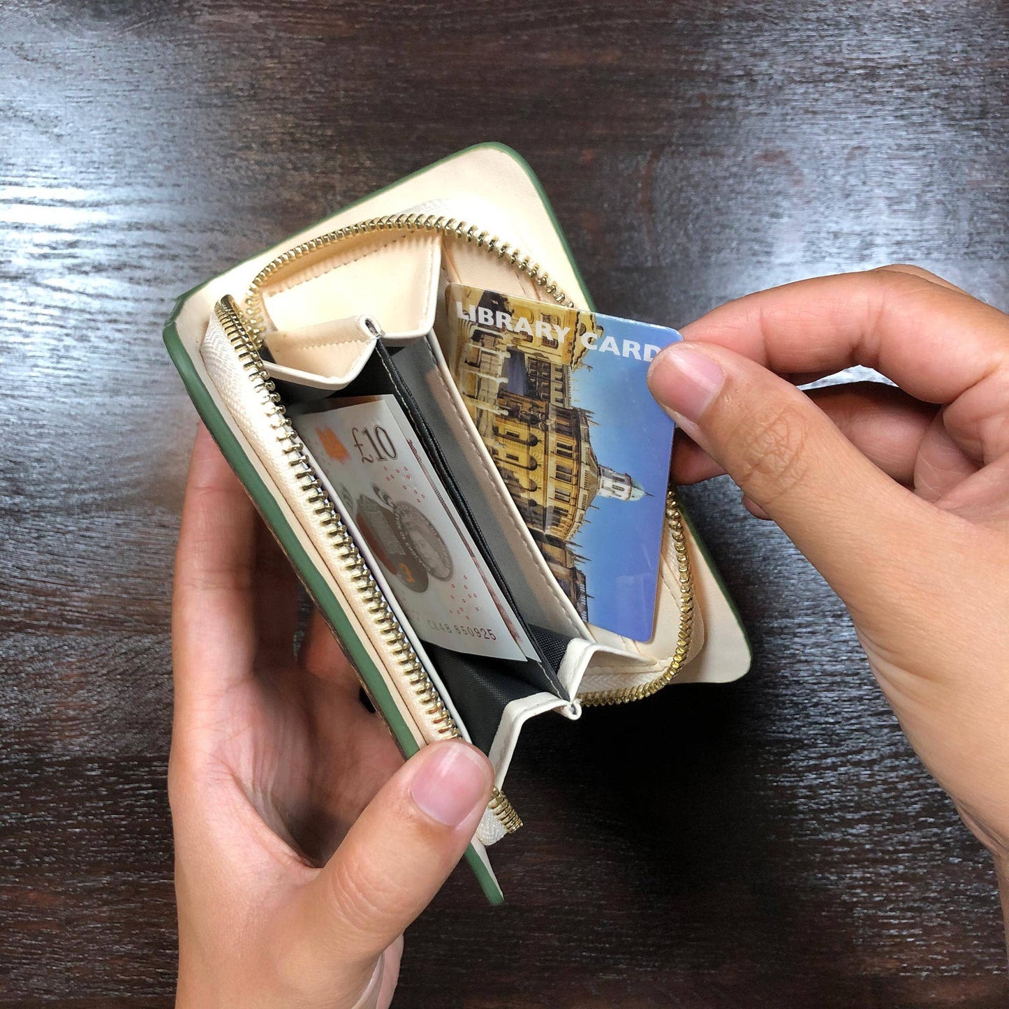 Sherlock Holmes Silhouette Zip Around Wallet