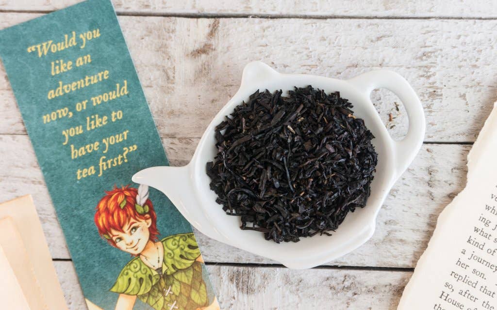 Pekoe Pan Book Tea Tin