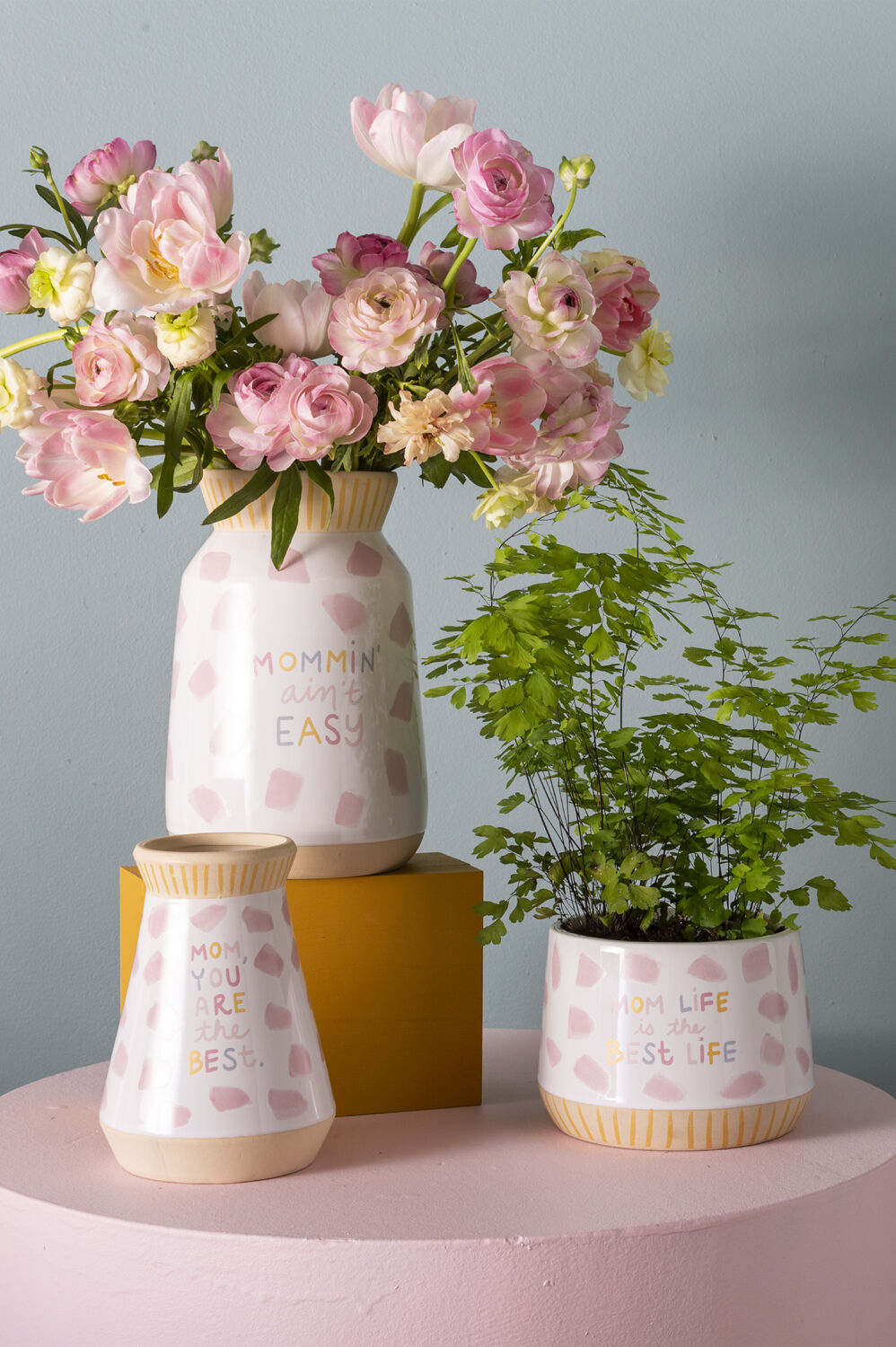 Motherhood Ceramic Vase - "Mom, You Are The Best" Small