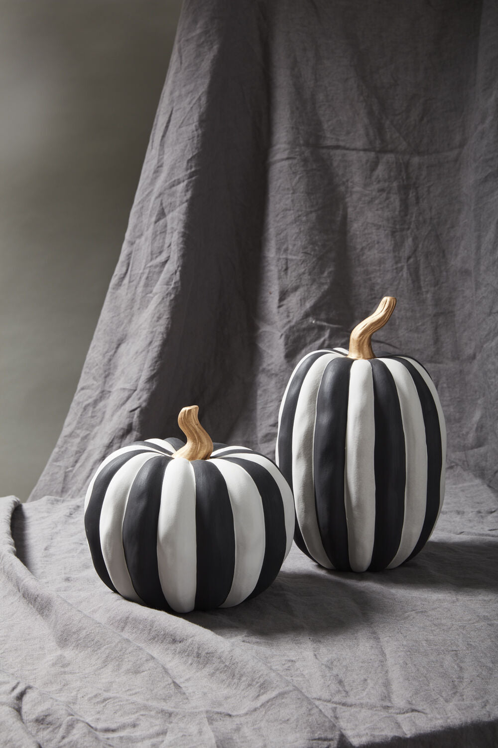 Otho Ceramic Pumpkin - Black & White Matte Finish (Tall)